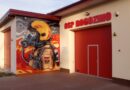 Strażacki mural na garażu Strażacki mural na garażu